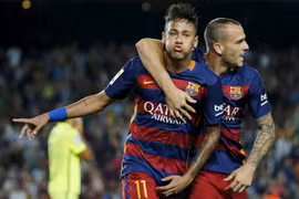 "Thảm họa" lơ lửng trên đầu Barcelona