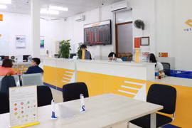 LPBank khẳng định quyền lợi của khách hàng không bị ảnh hưởng bởi Thông tư 11