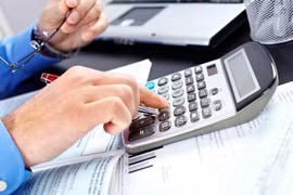 Lợi nhuận doanh nghiệp quý III: Ngân hàng, bất động sản tích cực; thép, chứng khoán gặp khó