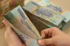 Trình Chính phủ phương án không tăng lương tối thiểu vùng năm 2021