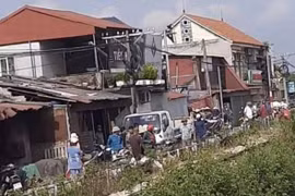 Do thiếu quan sát, người đàn ông bị tàu cán tử vong