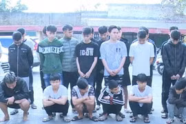 Mâu thuẫn cá nhân, 29 đối tượng mang hung khí đi hỗn chiến