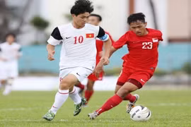 U19 Việt Nam thắng đậm 4-0 trước U21 Singapore