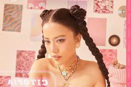 Album được Phùng Khánh Linh thu âm tại Mỹ chưa ra mắt đã gây "sốt"