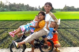Hồ Văn Cường đón Tết ở quê, ngôi nhà đơn sơ gây chú ý