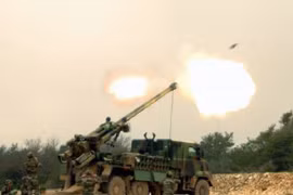 "Soi" pháo hạng nặng Pháp vừa triển khai đến Iraq đánh IS