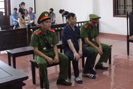 Kế toán biển thủ hơn 870 triệu đồng