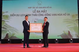 Chính thức đón du khách điểm du lịch văn hóa cộng đồng Vạn Hoa Hồ Va tại tỉnh Bắc Giang