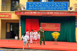Tuyên truyền pháp luật cho gần 3.000 giáo viên, học sinh