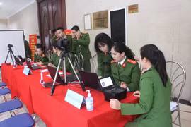 Công an Hà Nội sẵn sàng bước vào “chiến dịch” cấp căn cước công dân gắn chíp lưu động
