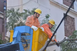 EVN Hà Nội mở rộng thanh toán tiền điện qua ngân hàng