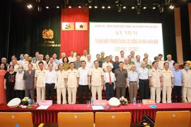 Lực lượng An ninh Công an Thủ đô ngời sáng chiến công, tô thắm lá cờ truyền thống của lực lượng Công an nhân dân