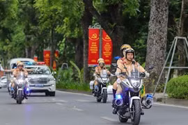 Chủ tịch Quốc hội gửi Thư khen Phòng Cảnh sát giao thông CATP Hà Nội