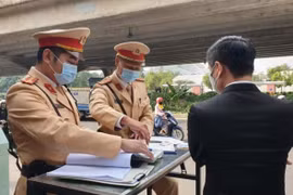 Đánh thức nỗi xấu hổ của lái xe dừng đỗ trái phép