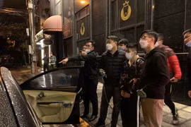 Hành trình truy bắt đối tượng dùng dao chém lái xe taxi cướp tài sản