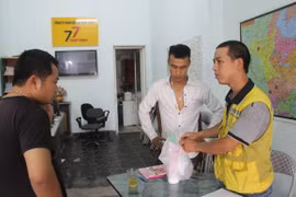 Tìm vị khách đi "xe ôm" bỏ quên 10 triệu đồng, mời nhận lại tiền