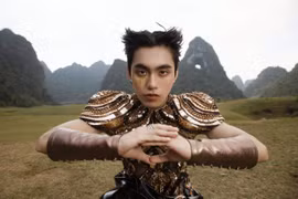 Mono "tạo sóng” với hình tượng ma mị trong MV mới 