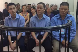 Thiếu nữ "ôm bụng bầu" đi biệt tích khiến cha mất mạng với láng giềng