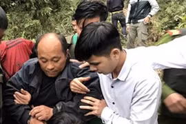 Trùm ma túy đưa súng dặn đồng bọn: "Cứ thấy Công an là bắn…"