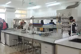 ĐH Kinh doanh và Công nghệ Hà Nội chưa được tuyển sinh ngành y dược
