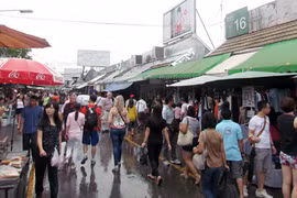 Khám phá “chợ trời” lớn nhất thế giới