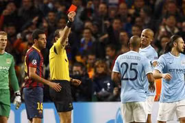 HLV Man City chỉ trích hội chứng “UEFA-lona”