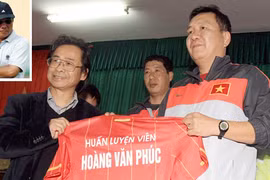 "VFF quá vội vàng khi cách chức HLV Hoàng Văn Phúc"