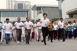 Hà Nội: 1.500 người chạy "Vì hòa bình"