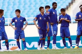 Đuối lý, cầu thủ Than Quảng Ninh chấp nhận xuống nước
