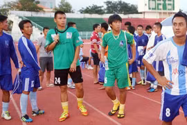 14 cầu thủ Khánh Hòa chấp nhận về Hải Phòng trong hòa bình