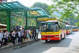 Xe buýt Hà Nội