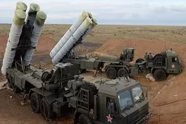 Hậu vụ Su-24 bị bắn rơi: Nga toan tính gì khi đưa S-400 tới Syria?