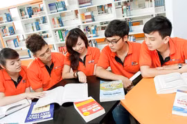 Choáng ngợp với học bổng ngoài công lập