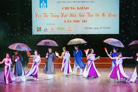 Bán kết “Giọng hát hay người làm báo”