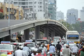 Gần 2.000 tỷ đồng giảm ùn tắc giao thông: Mơ hồ mục tiêu