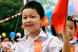 Thông qua mức học phí mới
