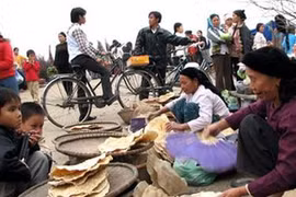 Bất ngờ được Nữ hoàng chúc phúc