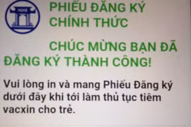 Khó đăng ký tiêm vaccine Pentaxim vì nghẽn mạng