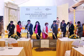 Hà Nội: Động thổ dự án khách sạn Four Seasons 6 sao bên hồ Gươm
