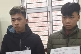 Bắt ‘nóng’ 2 ‘lái pháo’ chuyên giao dịch qua mạng xã hội