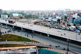Xây cao tốc 4 làn trên cao Mai Dịch-cầu Thăng Long