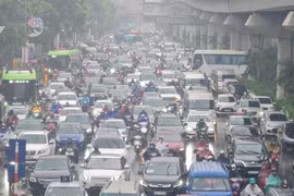 Phương tiện cá nhân tăng chóng mặt, Hà Nội vẫn còn 35 "điểm đen" ùn tắc giao thông