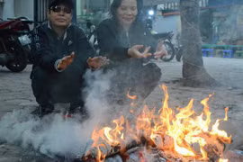 Rét đậm kéo dài bao trùm Bắc bộ, miền Trung mưa lớn 