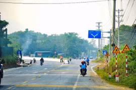 Hòa Bình mong muốn Hà Nội ủng hộ làm chủ đầu tư dự án mở rộng đường Hòa Lạc- Hòa Bình