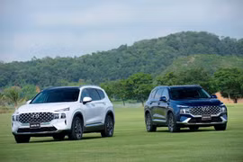 Santa Fe thế hệ mới với giá bán từ hơn 1 tỷ đồng có mặt ở Việt Nam