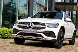 Lỗi bơm nhiên liệu có thể tạo nguy cơ va chạm khiến gần 4.500 xe Mercedes-Benz phải triệu hồi