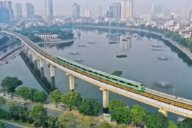 Bàn giao đường sắt Cát Linh- Hà Đông cho Hà Nội trước 10-11 để vận hành 