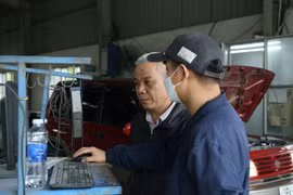 Từ mai, 1/2, dữ liệu đăng kiểm phương tiện sẽ được chia sẻ công khai