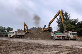 Bộ Giao thông nói gì về đề nghị cân nhắc dùng cát biển làm cao tốc?
