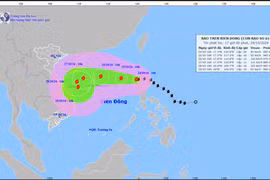 Bão Trà Mi di chuyển rất phức tạp